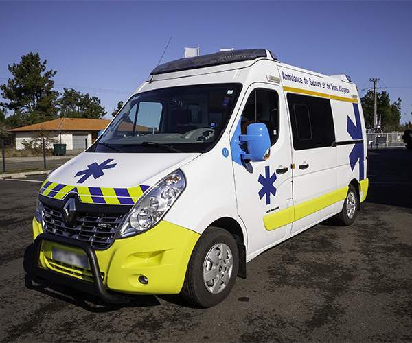 Ambulance, Saint-Paul-en-Born